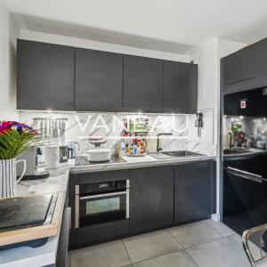 Neuilly / Ile de la Jatte - Appartement en parfait état