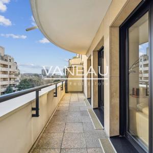 Levallois-Perret - Appartement en parfait état avec balcon