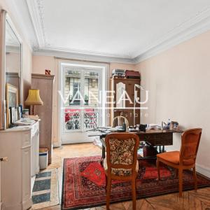 Paris Xe - Magenta / Saint-Quentin - charmant trois pièces pour 