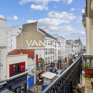PARIS XVe Commerce - Appartement d'exception quatre pièces avec 
