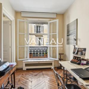 Paris VIIe - Sainte Clotilde - Pied à terre