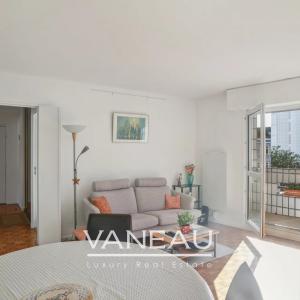 Mirabeau/Javel - 4 pièces avec balcon, 3 chambres