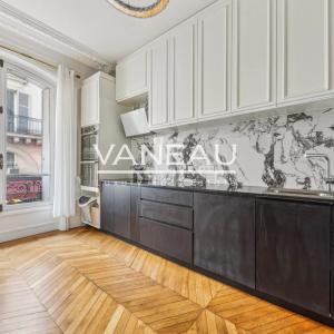 PARIS VIIIe - Appartement familial et de réception