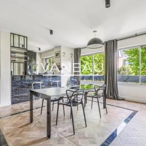 Paris XVIe- Villa Dupont - Familial avec extérieur