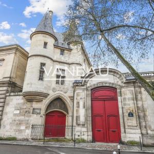 Paris IIIe - Le Marais - Charmant deux pièces.