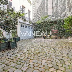 Paris - VIIe - Elégant pied à terre