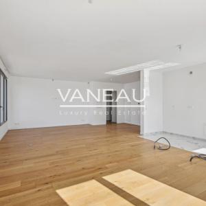 Appartement avec terrasses au dernier étage