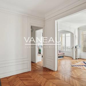 Paris XVIIe - Courcelles - Appartement familial