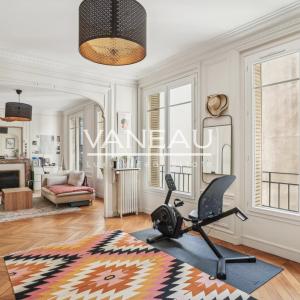 Paris XVIIe - Courcelles - Appartement familial