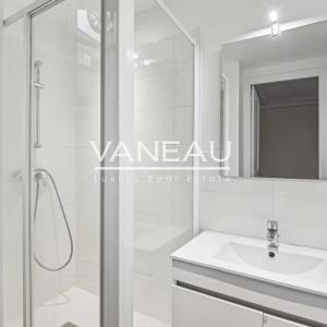Paris Xe - Charmant appartement de trois pièces clef en main -