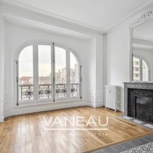 Élégant appartement de 200 m² à Paris 14ème