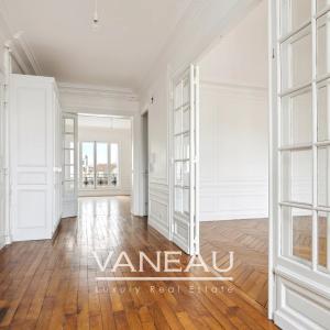 Élégant appartement de 200 m² à Paris 14ème