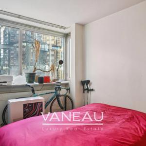 Paris XVe Vue Seine - Charles Michels 2 pièces