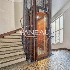 Paris XVe - Sèvres Lecourbe - Appartement lumineux en étage élev
