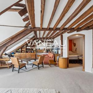 Paris IV- Ile Saint-Louis- Charmant appartement de 64m² avec vue
