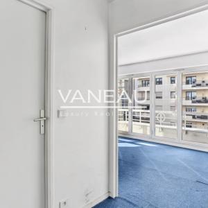 DEUX PIECES AVEC BALCON