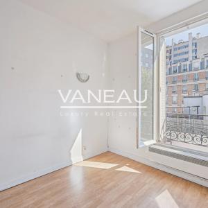 Deux pièces ensoleillé, en étage