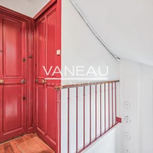 Deux pièces ensoleillé, en étage