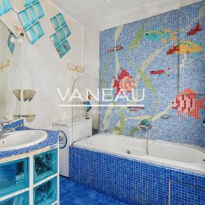 Paris IIIe - Place des Vosges - Duplex 2 chambres Calme Lumineux