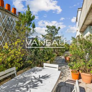 Paris XIVe – dernier étage avec terrasse panoramique