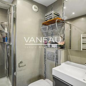 Paris XVIIe - Appartement familial avec terrasse, vue dégagée.