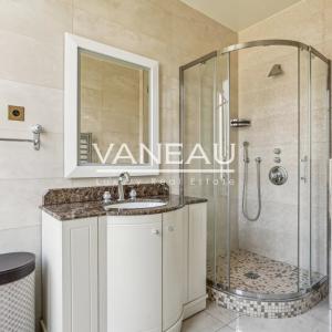 Paris XVIIe - Courcelles / Ternes - Appartement familial de 150m