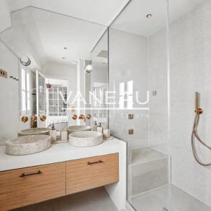 Paris VIe - Odéon - Luxueux pied-à-terre intégralement rénové au