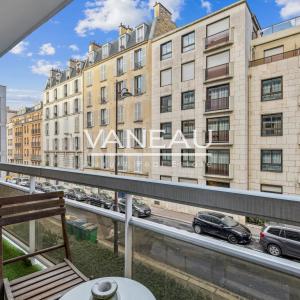 Paris XVe - Montparnasse - Appartement deux pièces avec balcon