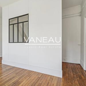 Paris XVe - Sèvres Lecourbe - Appartement lumineux en étage élev