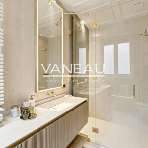 PARIS VIIIe - Triangle d'Or - Magnifique appartement familial et
