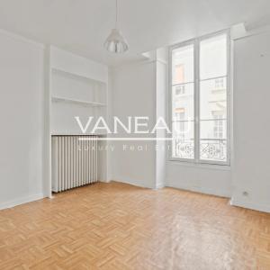 Paris IVème - SAINT-PAUL - Balcon - Vue dégagée lumière et poten