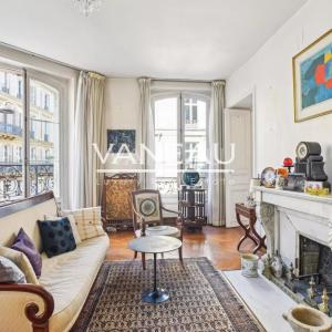 Paris VII - Rue du Bac