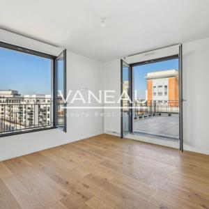 Appartement avec terrasses au dernier étage