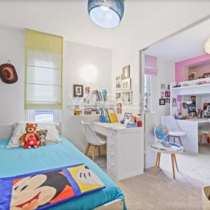 Paris VIe – Appartement quatre pièces entièrement rénové