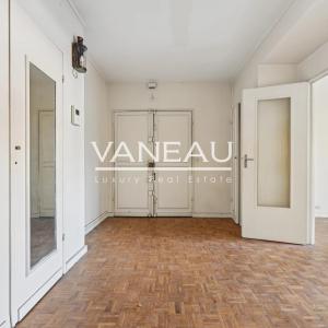 Boulogne-Billancourt - Deux pièces transformable en trois pièces