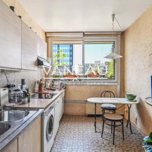 Dernier étage avec terrasse - Vue panoramique - Ile de Puteaux