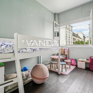 Levallois-Perret – proche Neuilly - Appartement familial