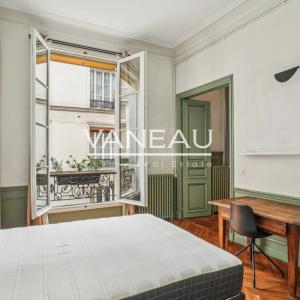 PIED-À-TERRE - TRIANGLE D'OR