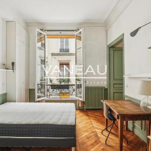 PIED-À-TERRE - TRIANGLE D'OR