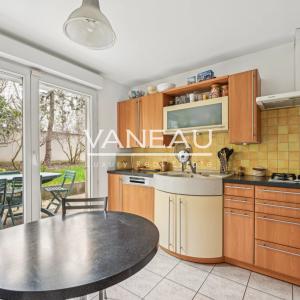 Exclusivité/Courbevoie / Becon / Appartement de 132,50 m²avec te