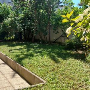 Exclusivité/Courbevoie / Becon / Appartement de 132,50 m²avec te