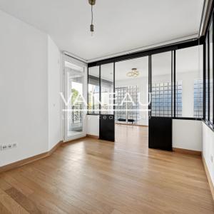 Puteaux République - Appartement moderne et lumineux avec balcon