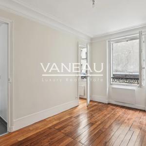 Paris Xe - Charmant appartement de trois pièces clef en main -