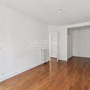 Paris XVe Volontaires - Appartement lumineux en étage élevé
