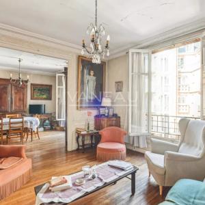 Paris VIIe - Superbe appartement familial proche du Bon Marché