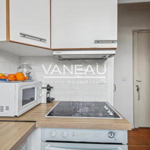 Exclusivité - Paris XVème 3 pièces ou grand 2 pièces lumineux en