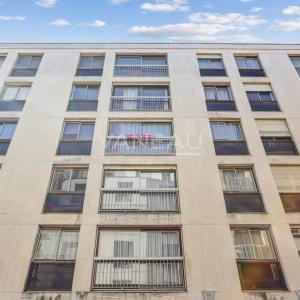 Paris XVe - Rue de l’Harmonie – Beau 3 pièces, dernier étage ave
