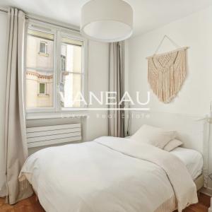 Paris VII - Cler - Charmant pied-à-terre, vue dégagée
