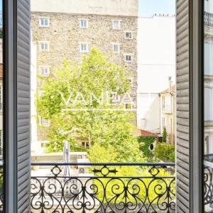 Paris VII - Cler - Charmant pied-à-terre, vue dégagée