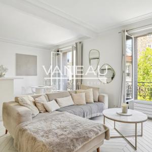 Paris VII - Cler - Charmant pied-à-terre, vue dégagée